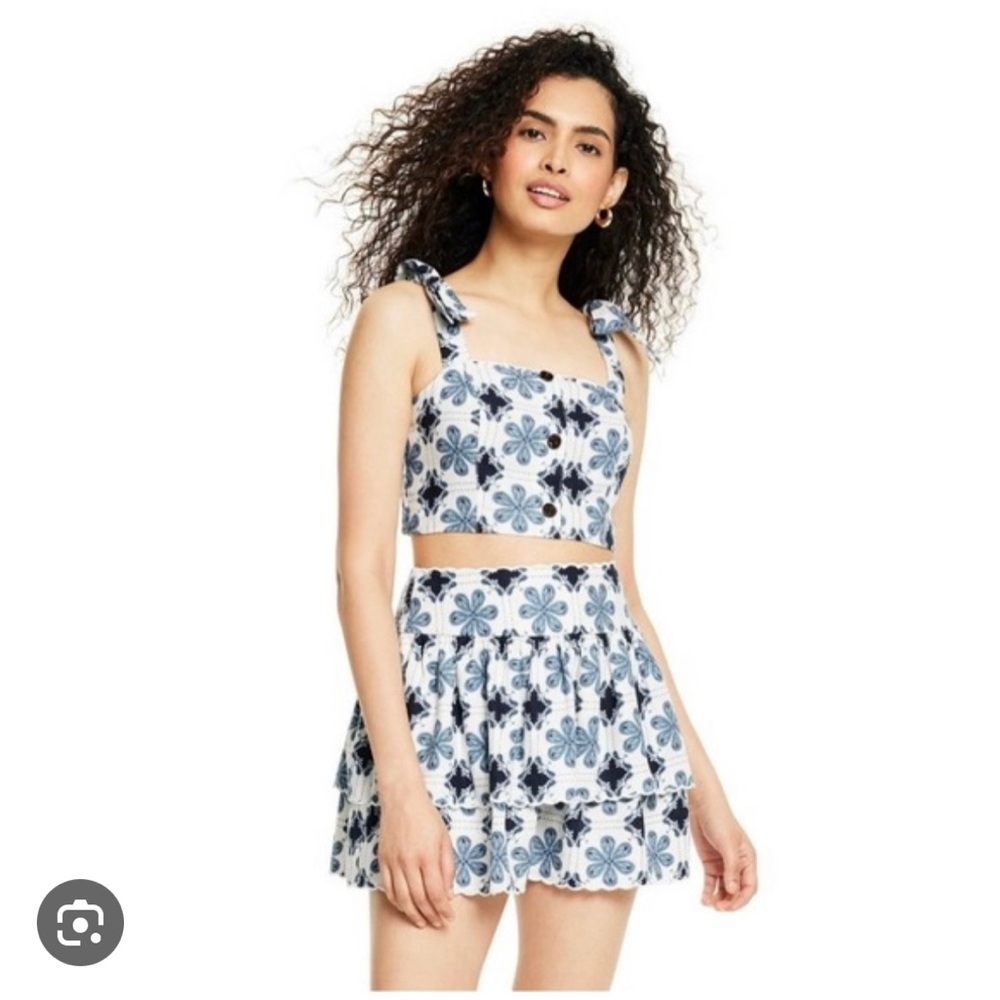Agua Bendita White and Navy Floral Mini Skirt